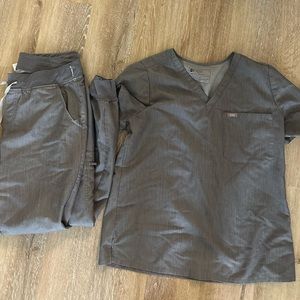 Size large figs graphite set (pants have slight tear at the band)